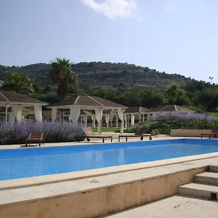 Agriturismo La Fiumara * Noto