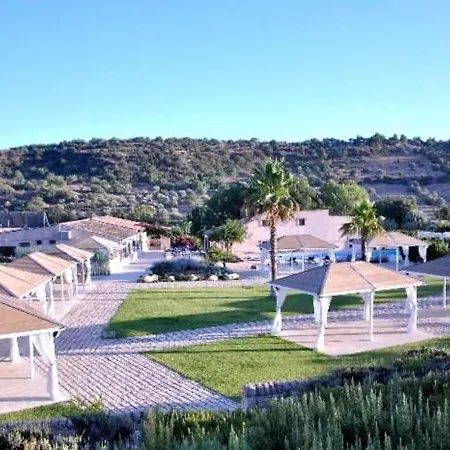 Alloggio per agriturismo Agriturismo La Fiumara *